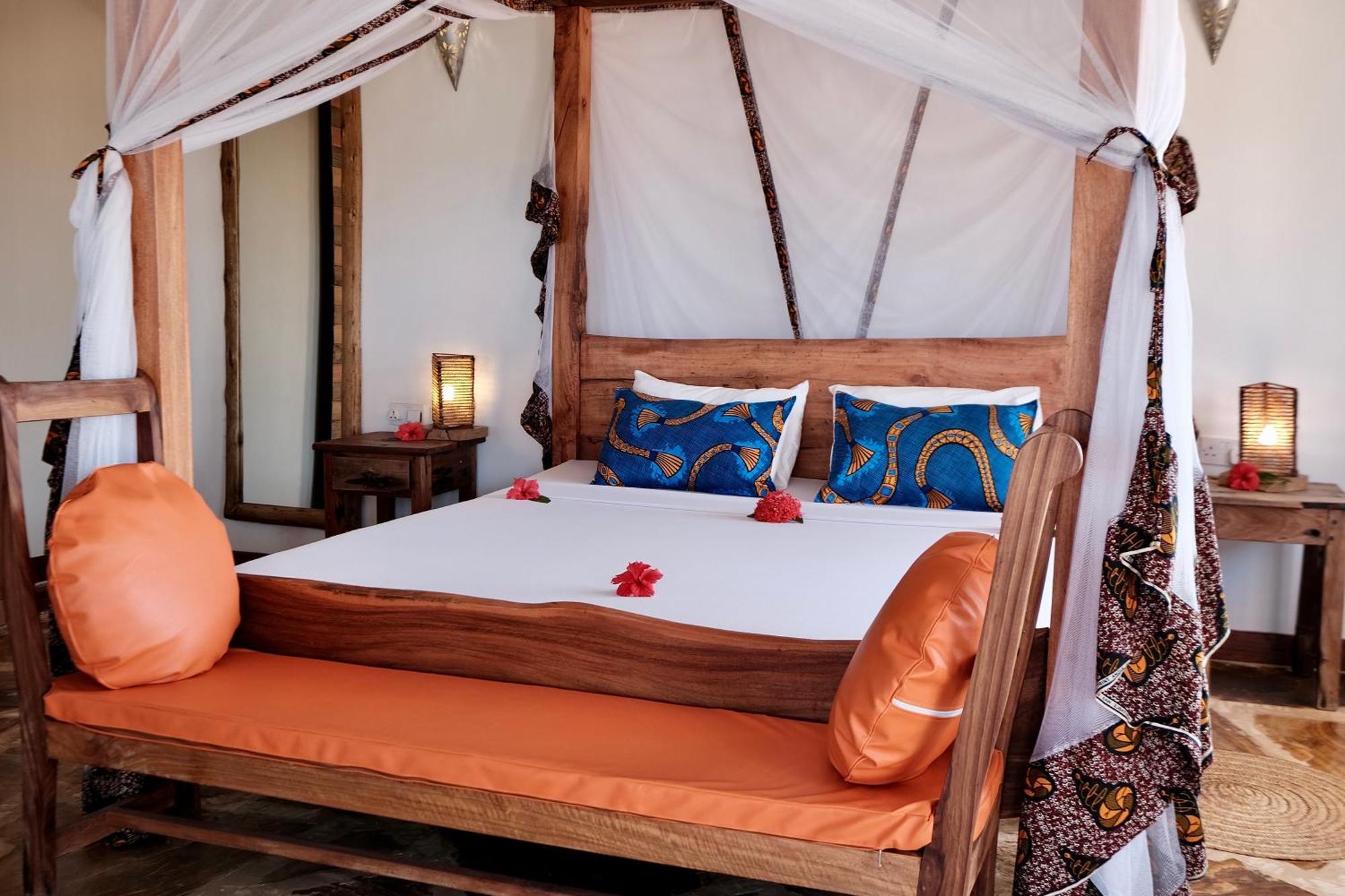 Lapili * Kiwengwa (Zanzibar)